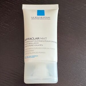 La Roche-Posay Effaclar Mat Moisturizer - White